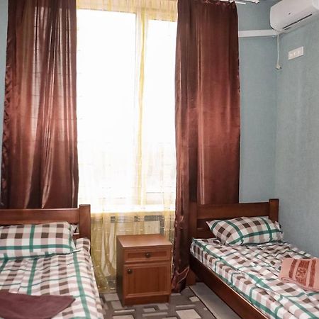 Отель Меридиан Zolotonosha Exterior photo
